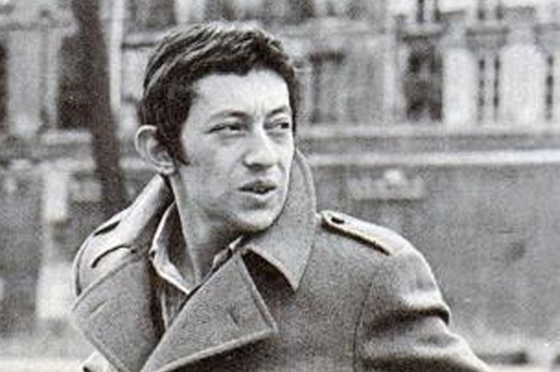 Welke Franse zanger, componist en provocateur nam in 1969 het
sensuele duet "Je t'aime... moi non plus" op met Jane Birkin, stond bekend om zijn scandaleuze gedrag (waaronder het verbranden van een bankbiljet op televisie), had een relatie met Brigitte Bardot, en beïnvloedde met zijn unieke mix van chanson, jazz en pop talloze artiesten?