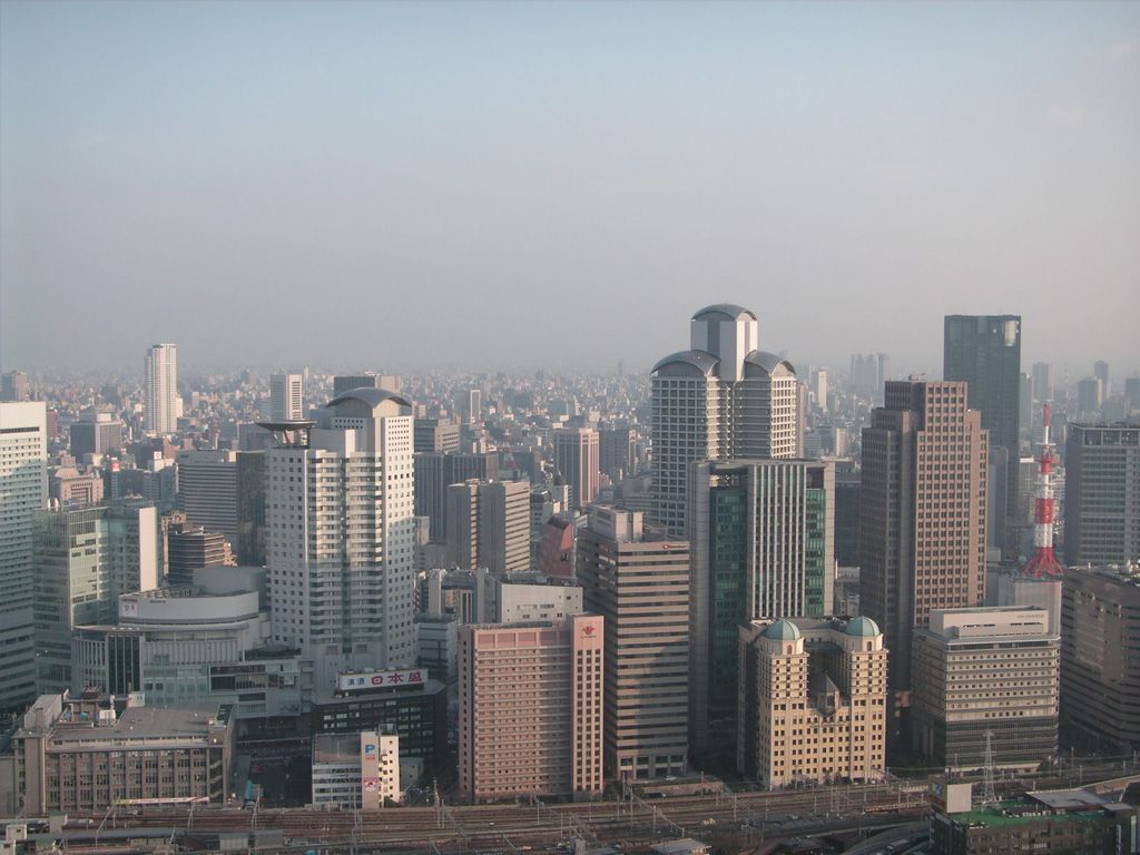 Welke Japanse stad is de gastheer van de wereldtentoonstelling Expo 2025, waar innovatieve oplossingen voor wereldwijde uitdagingen centraal staan?